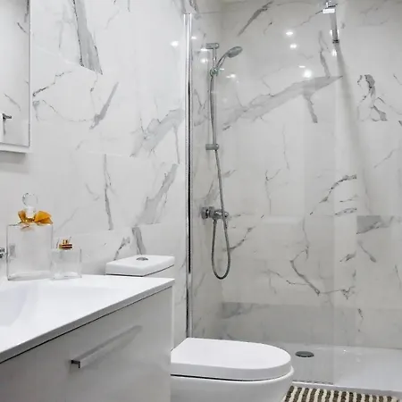 Διαμέρισμα Zenobia Luxury City/beach Apts No.1